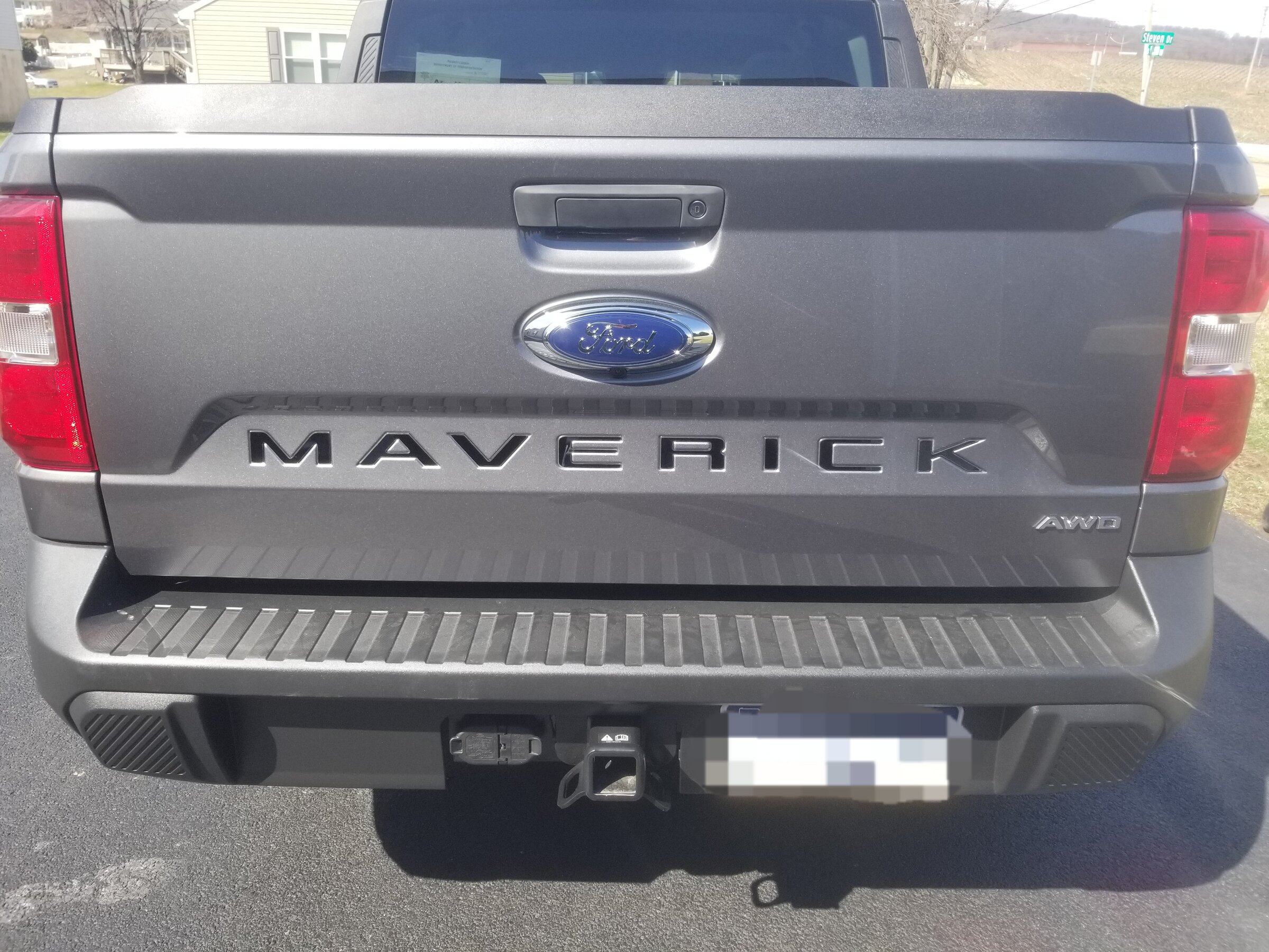 Ford Maverick Tailgate Lettering Color? 20220315_170516