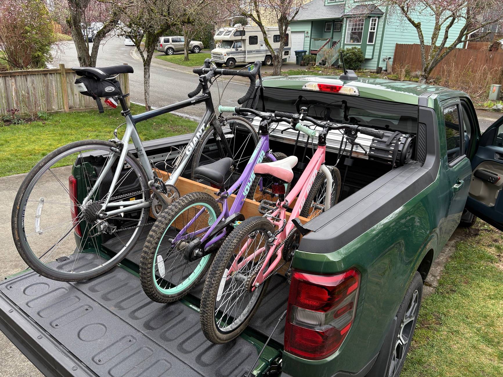 Flex bed DIY bike rack | MaverickTruckClub - 2022+ Ford Maverick Pickup ...
