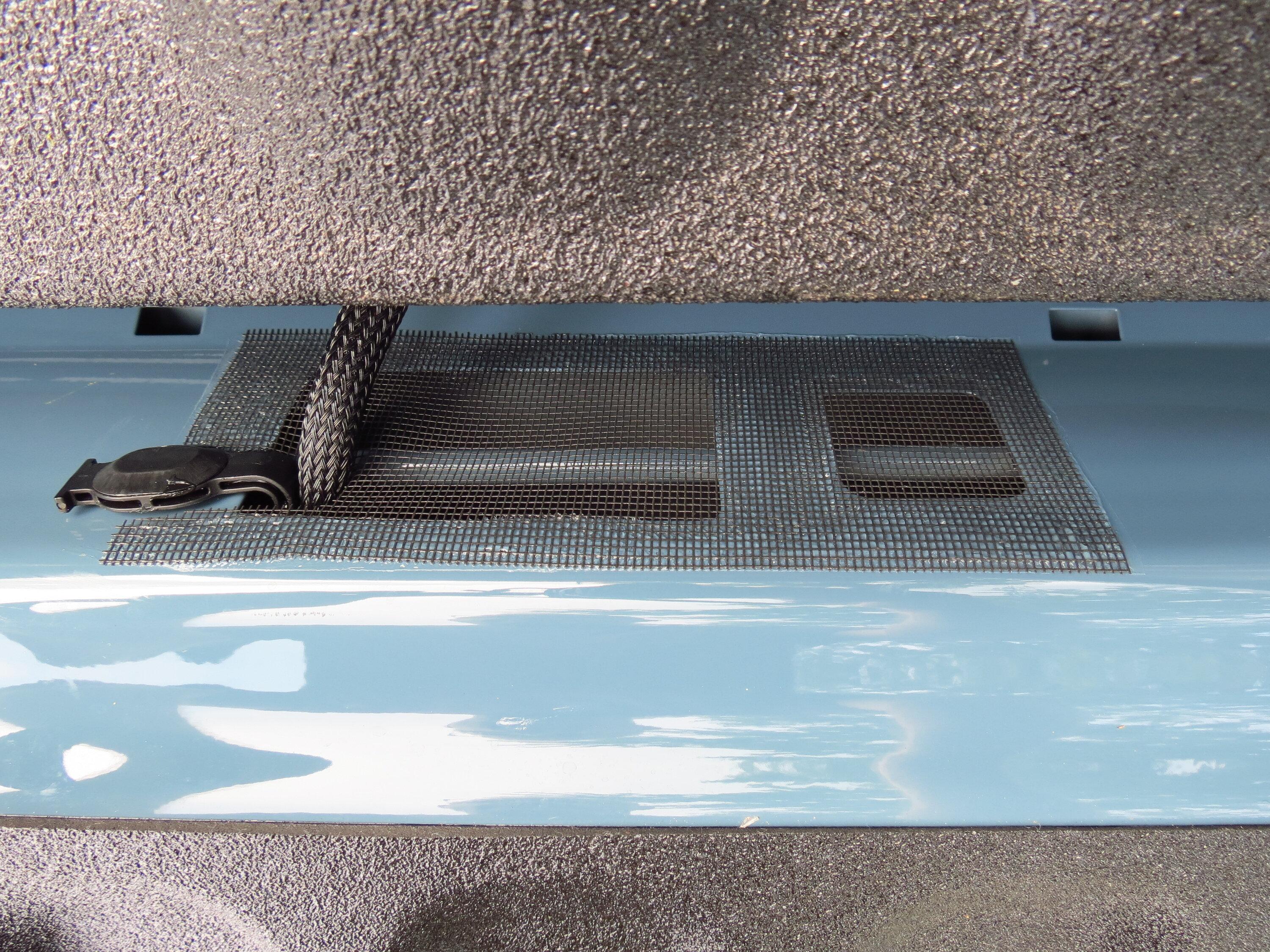 Tailgate Hole Covers For 2022-2025 Ford Maverick - ABS Plastic Gap Plugs To Prevent Dust & Debris Entry