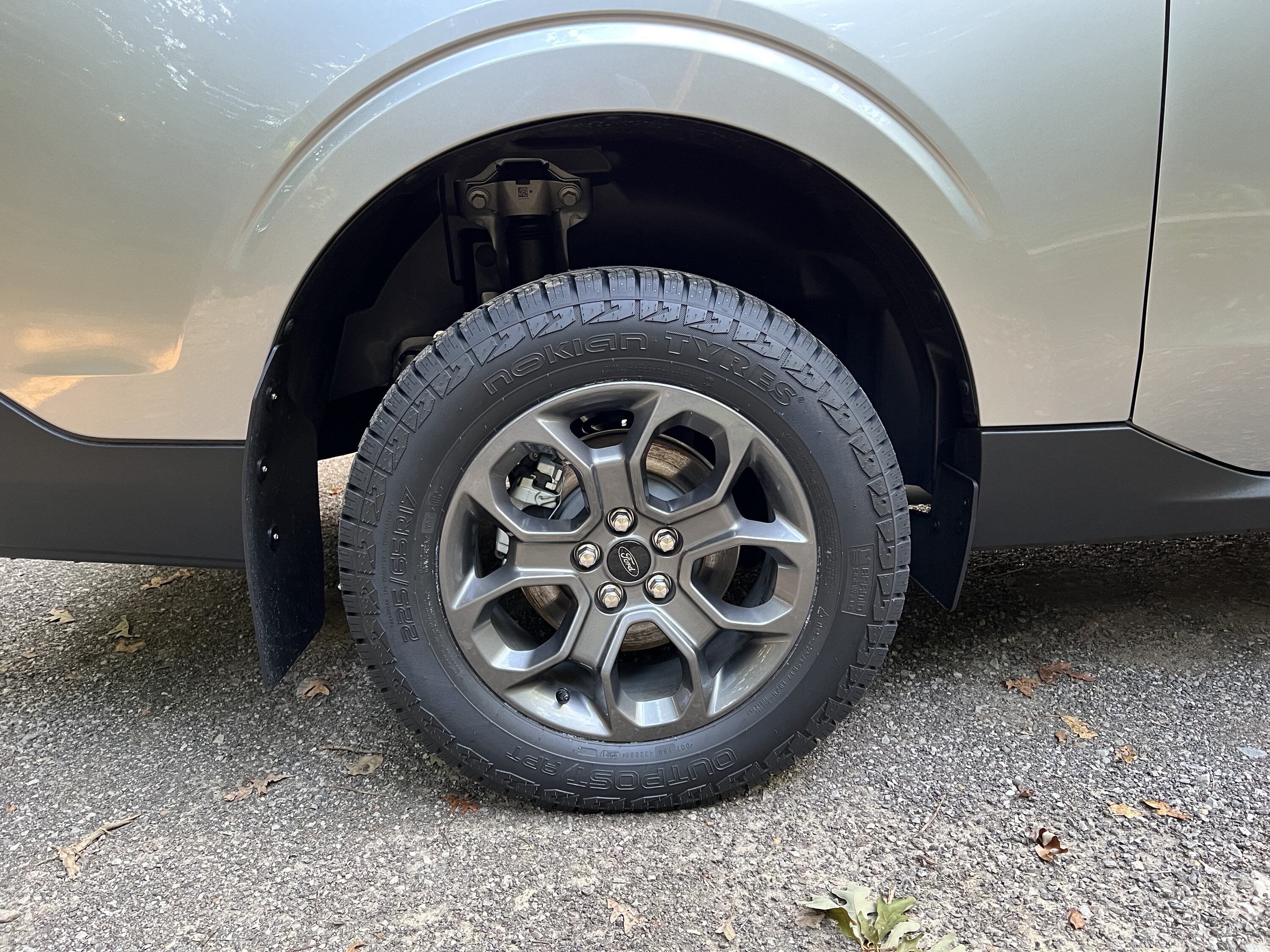 Any product (wax, ceramic, etc) you can use on paint and black plastic?   MaverickTruckClub - 2022+ Ford Maverick Pickup Forum, News, Owners,  Discussions
