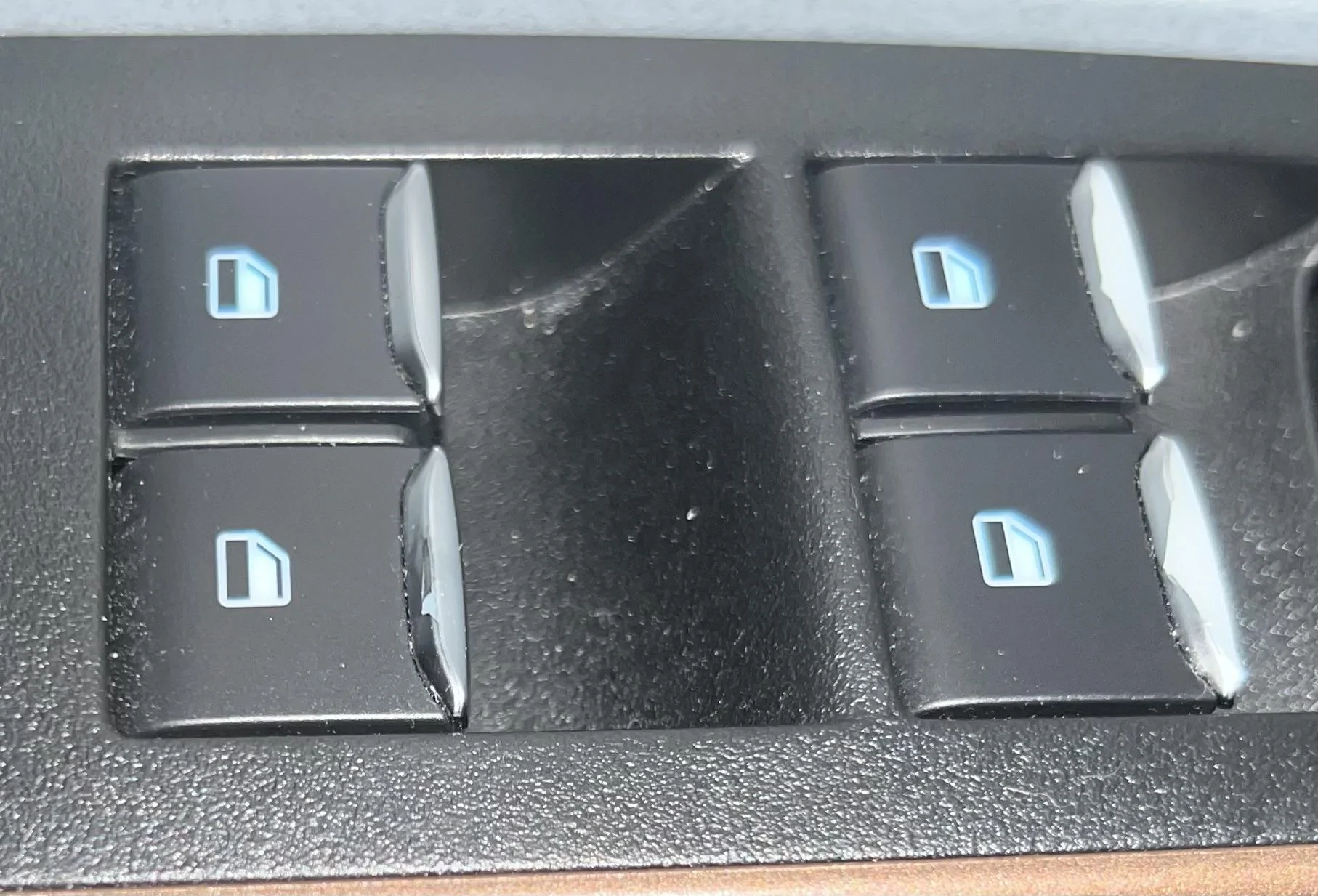 Window button damaged (chipped). Where to buy replacements ...