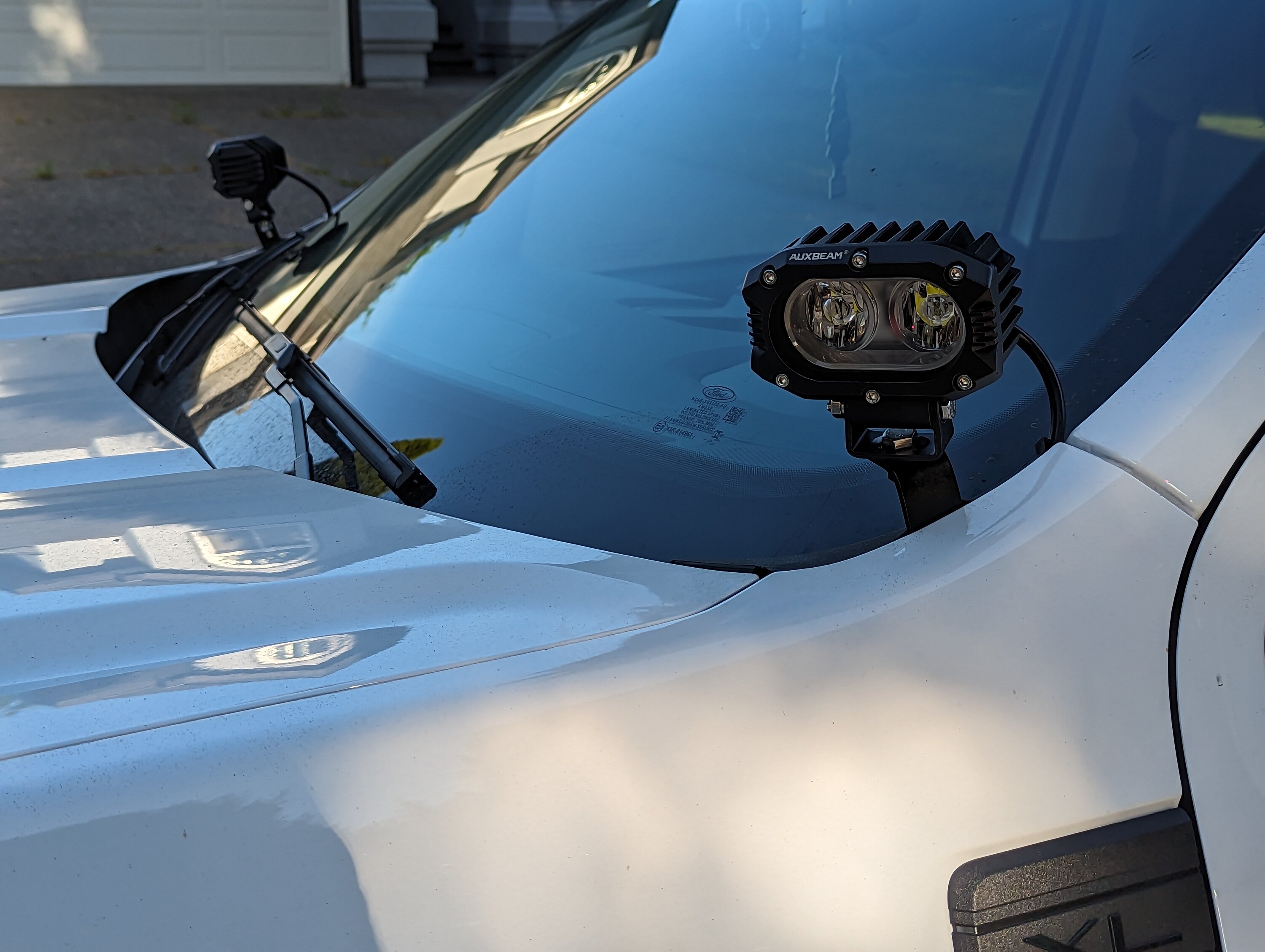 Ford Maverick Ditch lights brackets for the hood? PXL_20230715_013511666