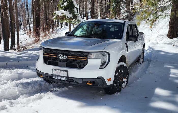 First time off-roading in Sierra National Forest OHV Snow w/ Maverick Tremor