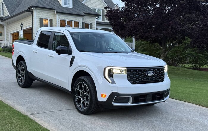 2025 Maverick Lariat Hybrid review (coming from a 2023 Lariat Hybrid)