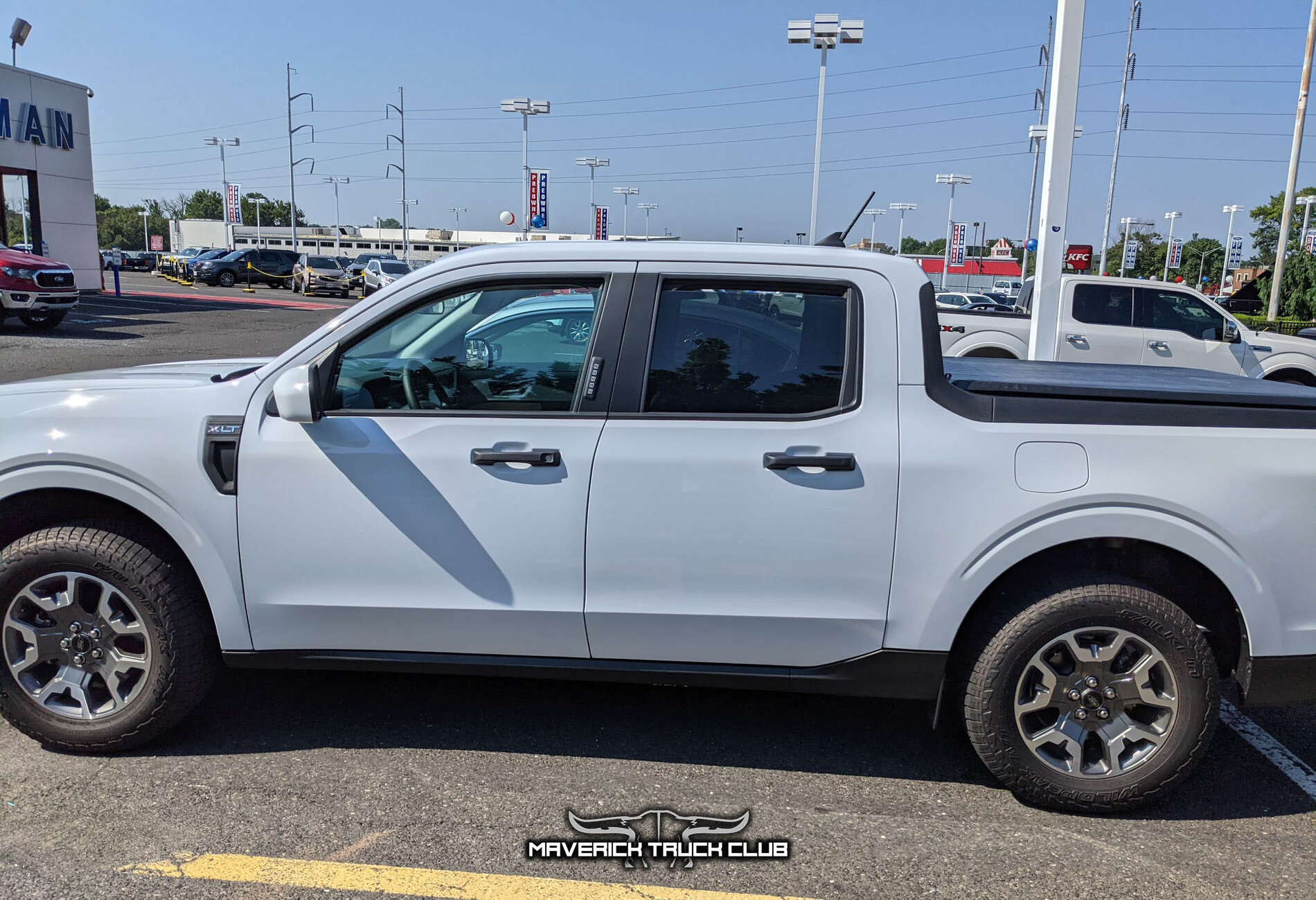 Oxford White Maverick XLT pics & impressions from employee training