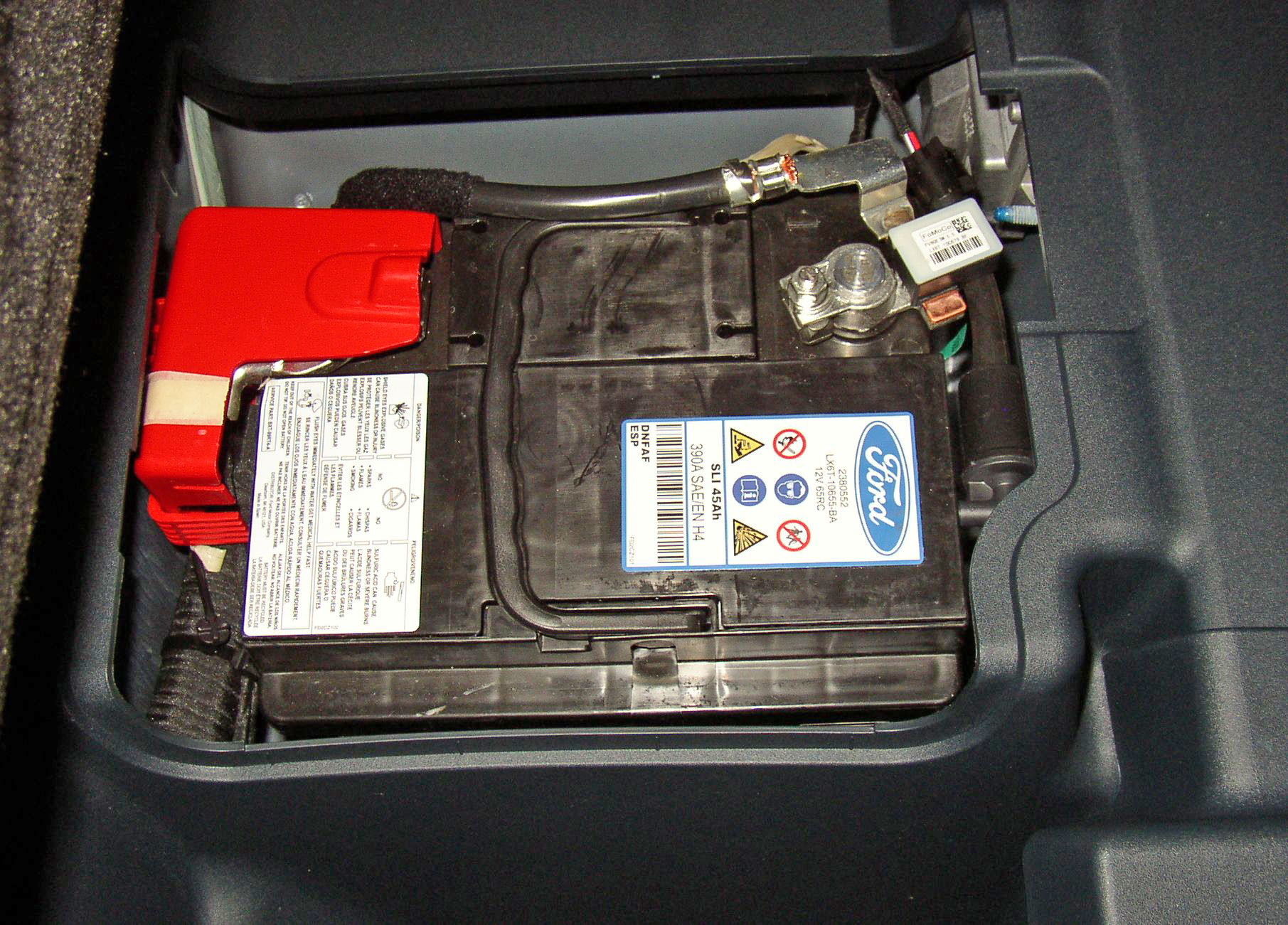 Newest Ford special service message on Hybrid 12v Volt Battery Drain