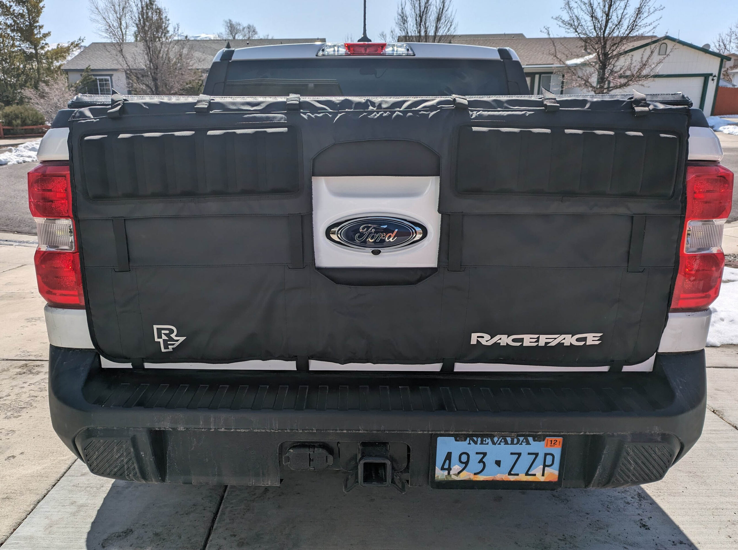 New Raceface / Fox tailgate pad fits the Maverick